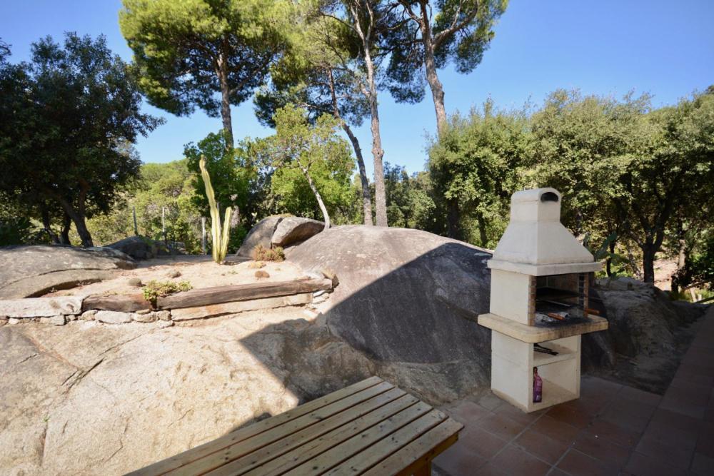 Casa Feliz Villa Sant Cebrià de Vallalta Buitenkant foto