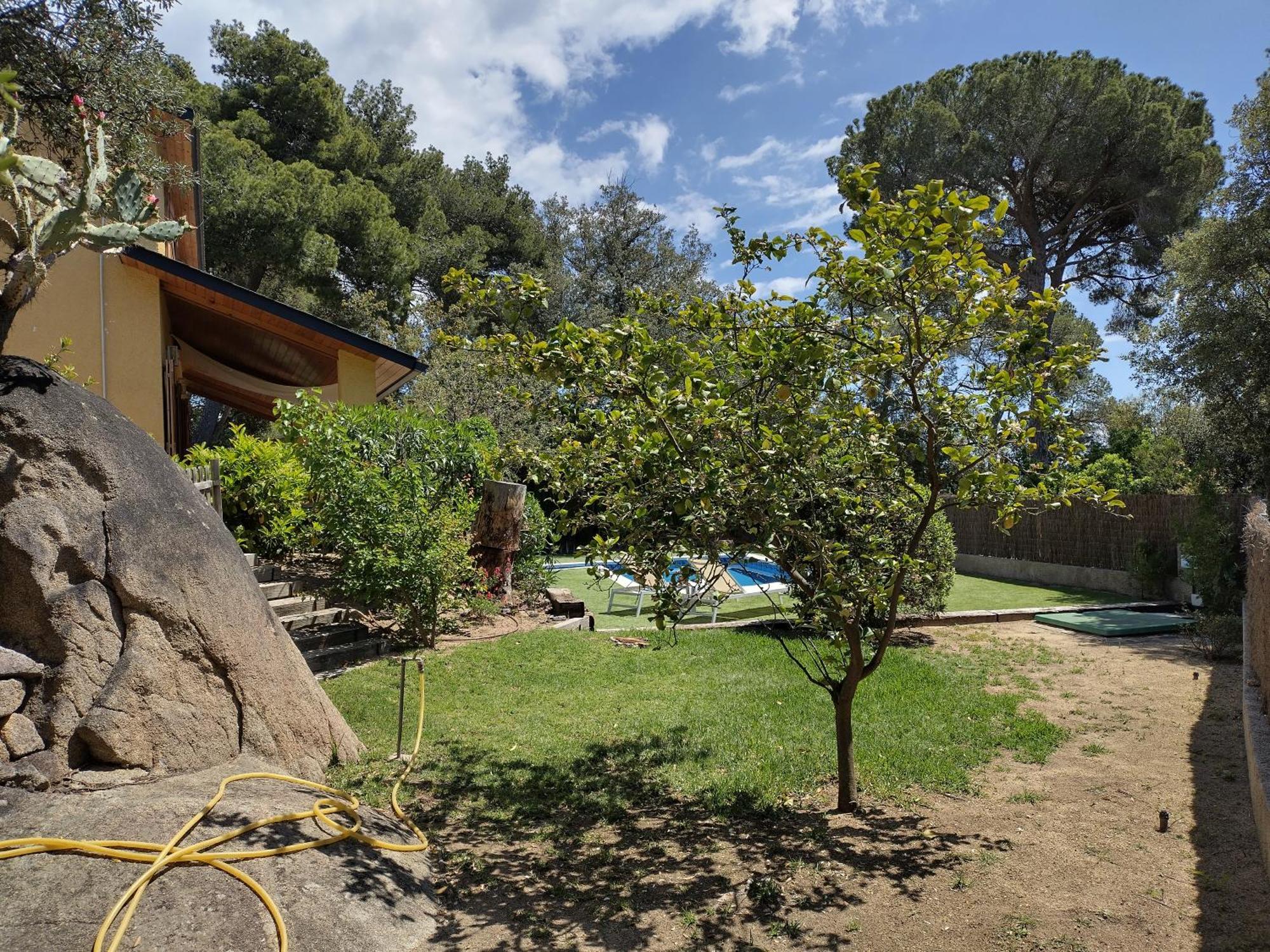 Casa Feliz Villa Sant Cebrià de Vallalta Buitenkant foto