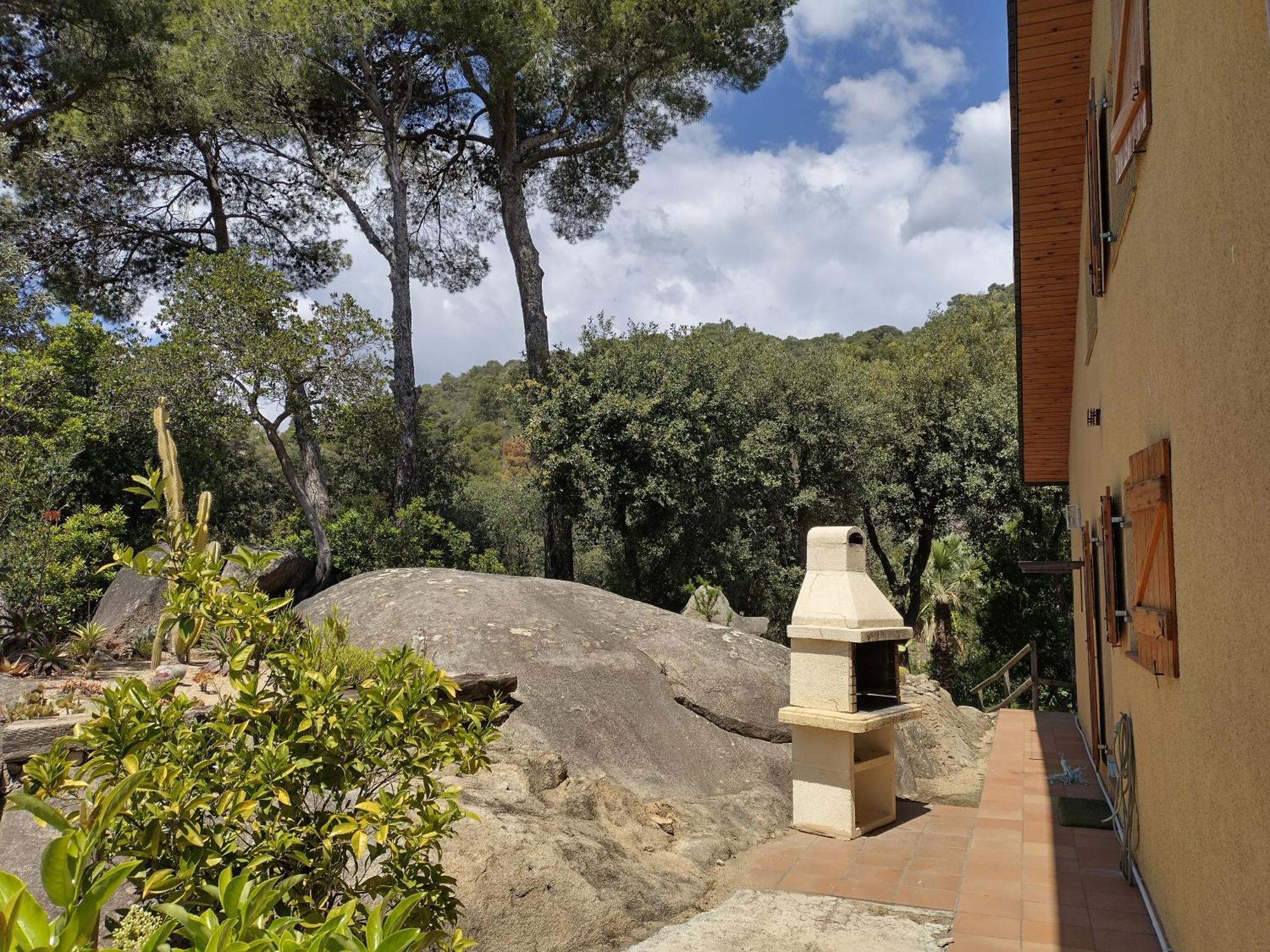 Casa Feliz Villa Sant Cebrià de Vallalta Buitenkant foto